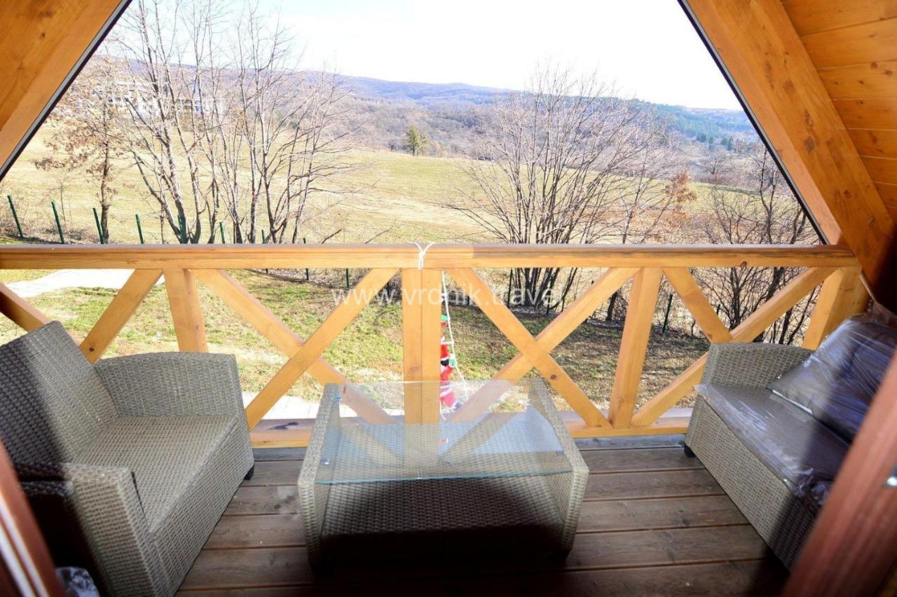 Apartmani Joka I Drvene Kucice ヴルドニーク エクステリア 写真