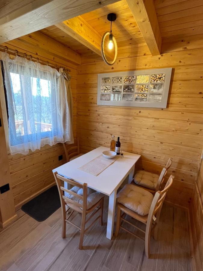 Apartmani Joka I Drvene Kucice ヴルドニーク エクステリア 写真